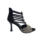 Carica immagine nella Galleria, SESHAT Leopard Swarovki (460F) - Sandalo da Donna in Camoscio Nero Elastici Neri con Livrea Leopardo in Swarovski Bianchi Neri Champagne e Oro e tacco a Rocchettino Smaltato Nero
