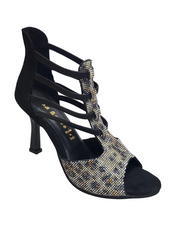 Carica immagine nella Galleria, SESHAT Leopard Swarovki (460F) - Sandalo da Donna in Camoscio Nero Elastici Neri con Livrea Leopardo in Swarovski Bianchi Neri Champagne e Oro e tacco a Rocchettino Smaltato Nero