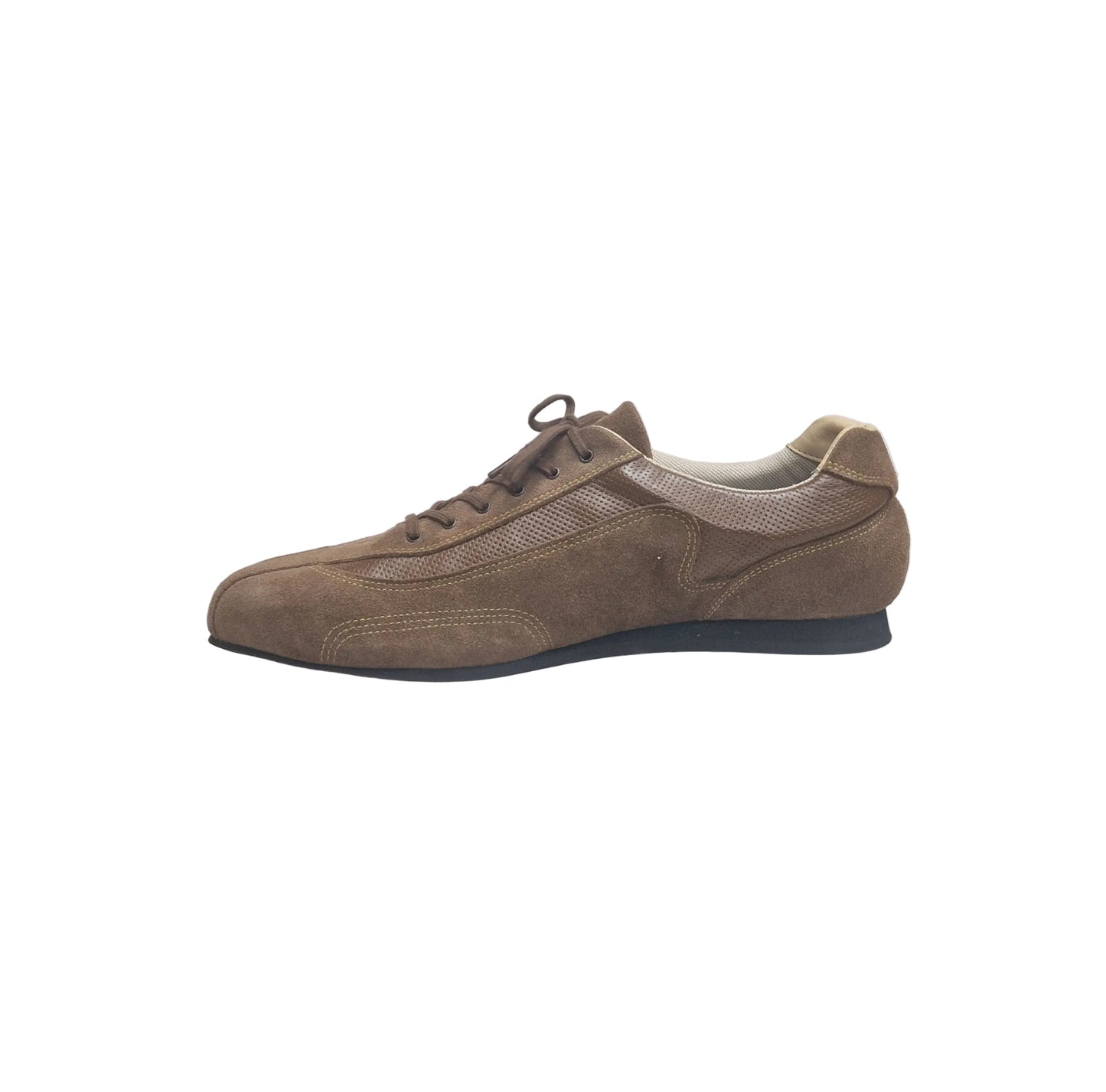 Scarpa da donna in camoscio nero con plateau e tacco a spillo, modello Wish Dance Shop, vista frontale su sfondo neutro.