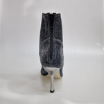 Carica immagine nella Galleria, ALEXIS Silver Black (Art. 132) - Mezzo Stivaletto con Zip in Sunseet Canna di Fucile Tacco a Stiletto Squadrato Sottile in Alluminio Laminato Grigio Canna di Fucile
