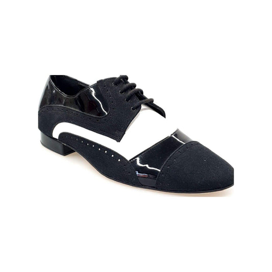 Scarpa stringata da uomo Magno (845) Wish Dance Shop in vernice e camoscio nero con dettagli in pelle bianca.