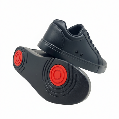 Sneaker ecopelle nera Suprema Black Red Vortex (FCE) con suola in gomma e caucciù, dettagli rossi e design leggero e flessibile.