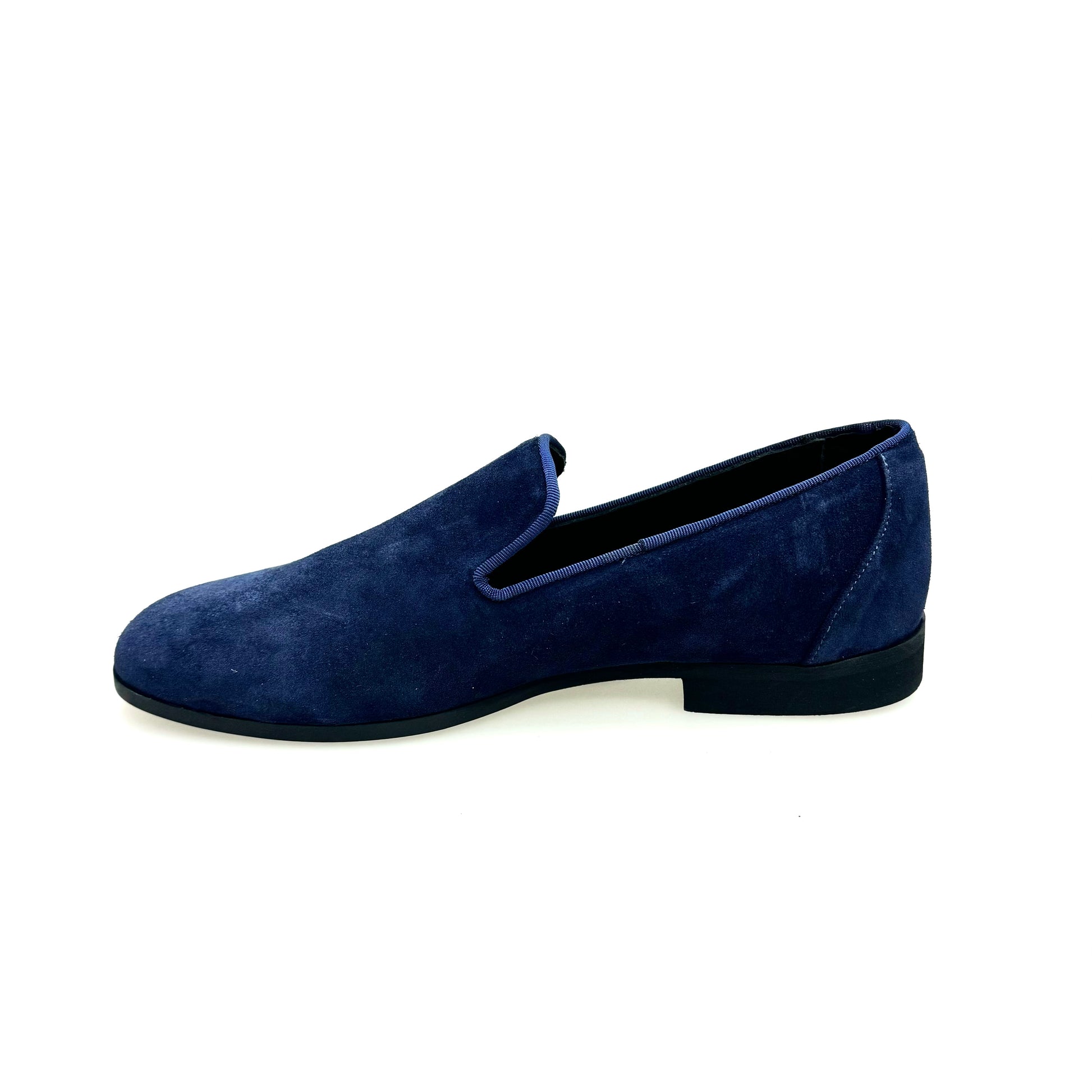 Mocassino da uomo Joy Night Blu (800PJ) in camoscio blu notte con fodera in pelle italiana e sottopiede ortopedico.