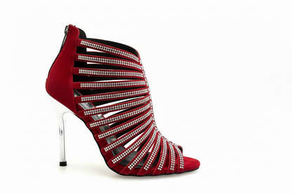 Sandalo a tronchetto donna ElsY Plus in raso seta nero con Swarovski Boreali e tacco a spillo laminato argento, di Wish Dance Shop.