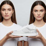 Carica immagine nella Galleria, Sneaker Rubin De Lux Wish Dance Shop in camoscio vegan con Swarovski Boreali, suola rossa in gomma e resina, dettagli in cerchi rossi
