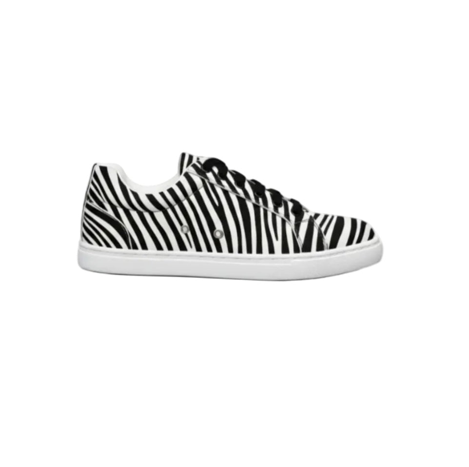 Sneaker ATACA Zebry White Vortex Wish Dance Shop con tessuto zebrato, suola bianca in gomma e dettagli neri pivot, stile vegano.