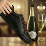 Carica immagine nella Galleria, Ataca Vortice (FCE) - Sneaker Ecopelle Totale Nera materiale Vegan confort Light Flex Suola Nera in Gommina e Resina Tecnica Cerchi Rossi
