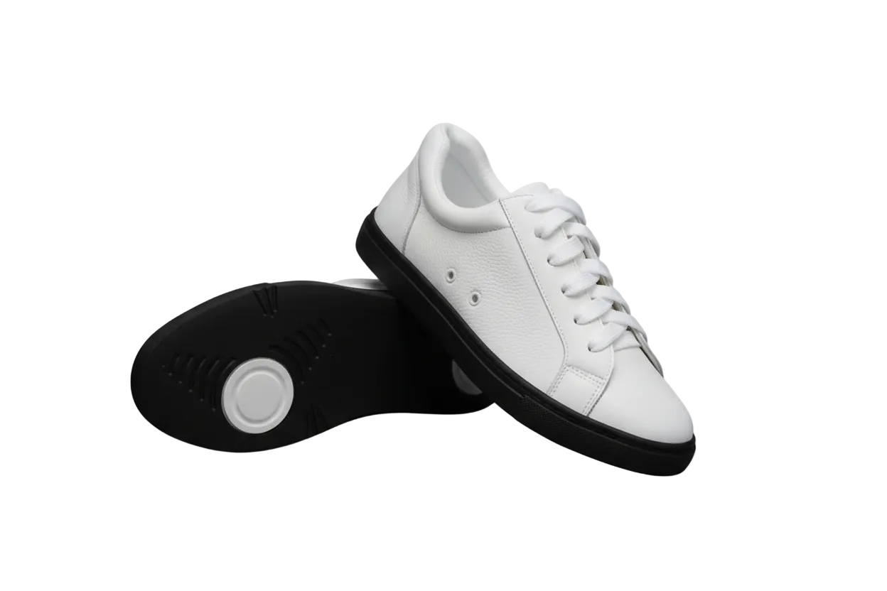 Sneaker ecopelle bianca ATACA White Vortex Wish Dance Shop con suola bianca, dettagli neri e design leggero e flessibile.
