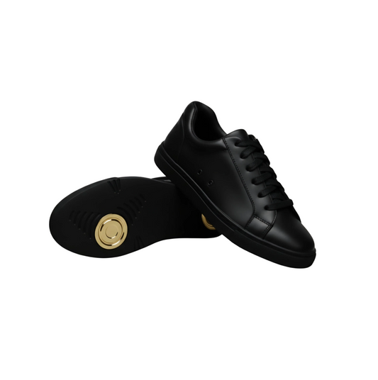 Sneaker ecopelle nera ATACA Versus Vortex con suola in gomma e resina, dettagli oro, comfort leggero e flessibilità.