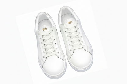 Scarpa sneaker ecopelle bianca ATACA Gabriel Vortex con suola in gomma e resina, dettagli oro e design leggero e flessibile.