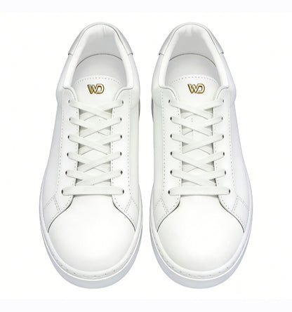 Sneaker ecopelle bianca ATACA Gabriel Vortex con suola in gomma e resina, dettagli oro, design leggero e comodo.