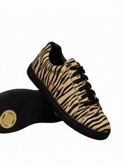 Carica immagine nella Galleria, ATACA Tiger Vortex (FCE) - Sneaker disegno Tigre Bengala Beige materiale Vegan confort Light Flex Suola Nera in Gommina e Resina Tecnica Cerchi Neri Pivot