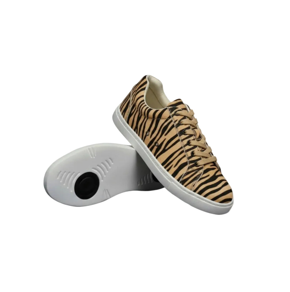 Sneaker ATACA Tiger Black Gold Vortex Wish Dance Shop con disegno tigre bengala beige, suola nera in gomma e resina, comoda e flessibile