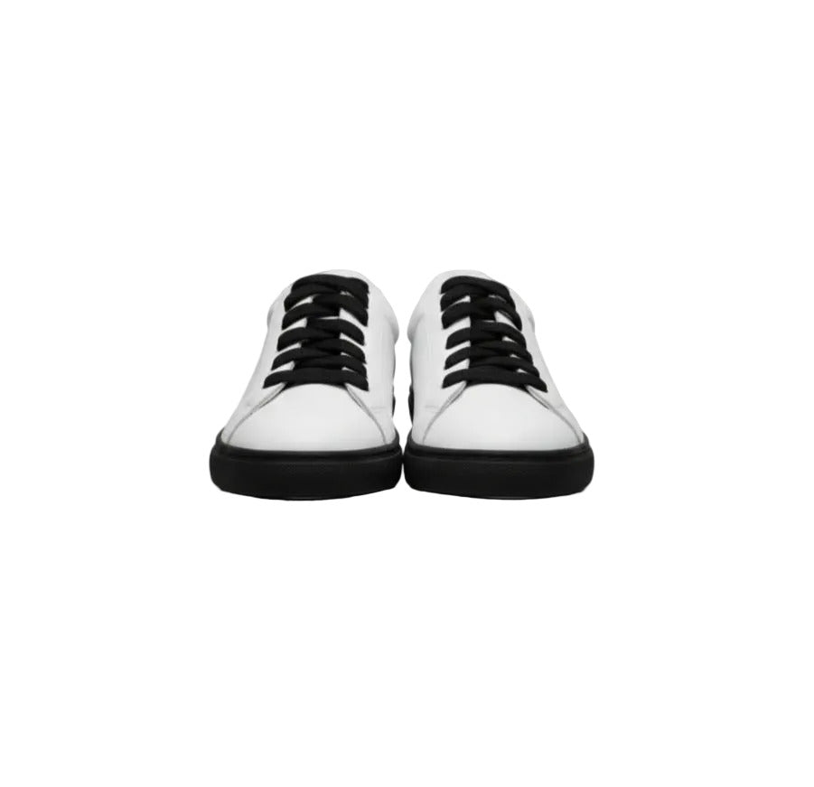 Sneaker ecopelle bianca ATACA Dalmy Vortex con suola nera in gomma e resina, design leggero e confortevole, tecnica pivot.