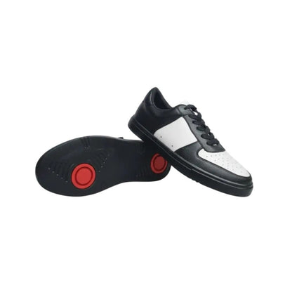 Sneaker Wish Dance Shop REY in ecopelle bianca e nera con suola in gomma e resina tecnica, dettagli con cerchi bianchi e design moderno