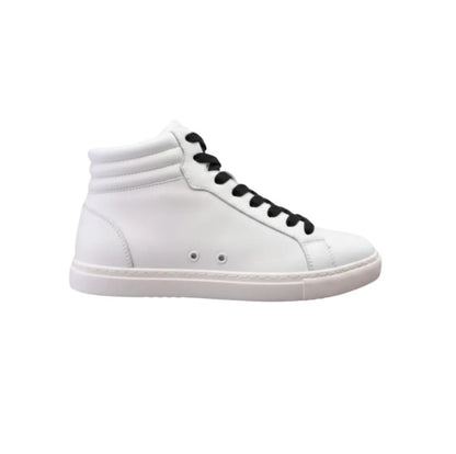 Sneaker GERO White Vortex Wish Dance Shop, scarpa alta in ecopelle bianca, suola bianca e dettagli neri, stile confortevole e leggero.