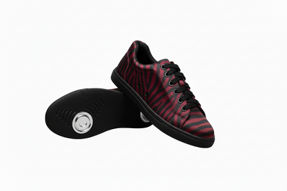 Sneaker Wish Dance Shop Zebry Black Silver Vortex in tessuto zebrato con suola nera in gomma e resina, dettagli argento pivot.