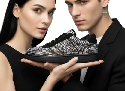 Sneaker POSEIDON De Lux Vortex Wish Dance Shop in camoscio vegan nero con Swarovski Boreali, suola nera gomma e resina tecnica.