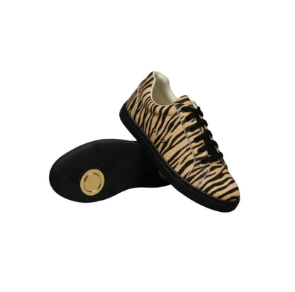 Sneaker ATACA Tiger Black Gold Vortex di Wish Dance Shop con design tigre bengala beige, suola nera in gomma e dettagli pivot.