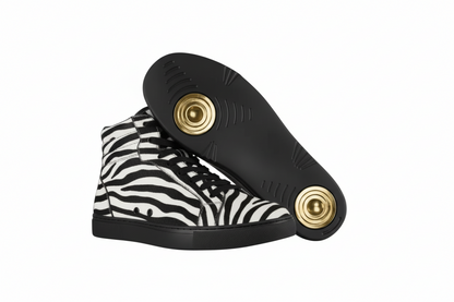 Sneaker GERO Tiger Black Gold Vortex Wish Dance Shop con design tigre del Bengala, suola nera in gomma e dettagli in oro.