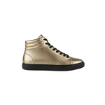 Carica immagine nella Galleria, Sneaker GERO Gold Black Vortex Wish Dance Shop con collo alto, eco-pelle oro, suola in gomma nera e dettagli pivot in oro.

