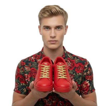 Sneaker ecopelle rossa ATACA Mercury Vortex con suola in gomma e resina, dettagli oro, comoda e flessibile, stile vegan e moderno