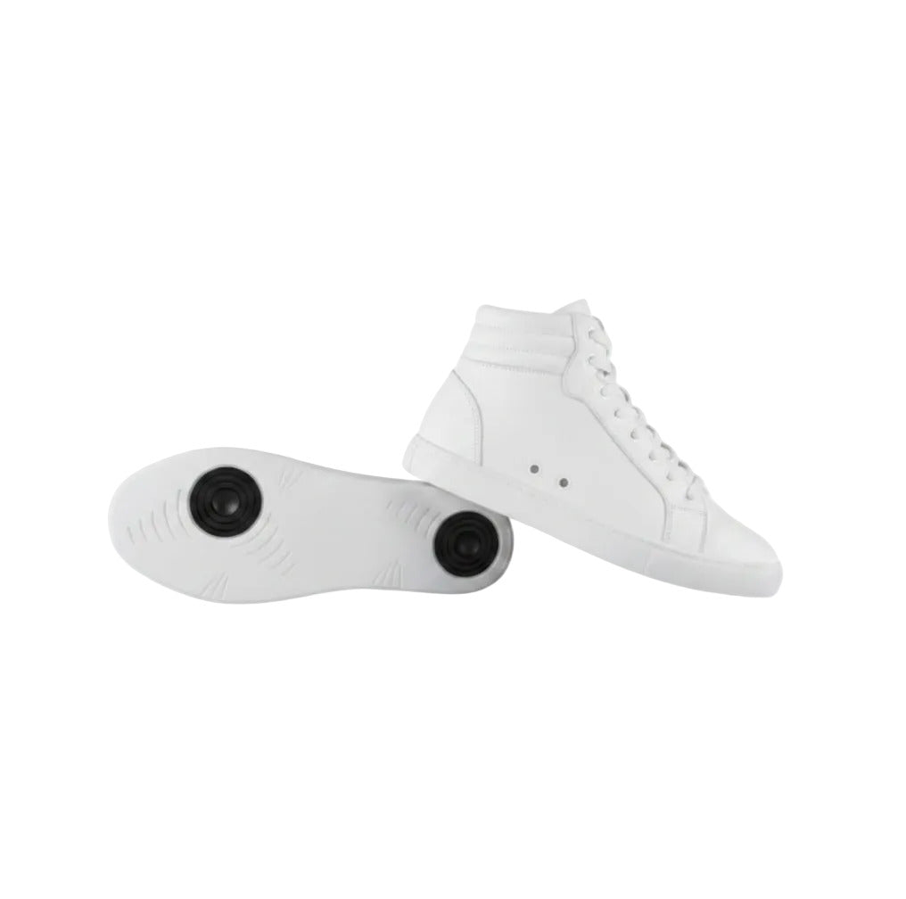 Sneaker GERO White Vortex Wish Dance in ecopelle bianca, con suola bianca, dettagli neri, design alto e comodo.