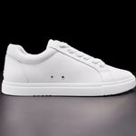 Carica immagine nella Galleria, Ataca Suprema Vortice (FCE) - Sneaker Ecopelle Totale Bianca materiale Vegan confort Light Flex Suola in Gommina e Resina Tecnica
