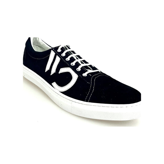 Sneaker Urbankiz Albir Absolute Wish Dance Shop, scarpa nera in tessuto con cuciture bianche e suola in resina bianca flex.