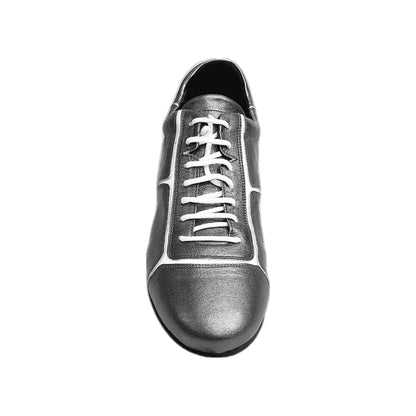 Sneaker in pelle satinata bianca con inserti in vernice Melissa Acciaio CDF di Wish Dance, elegante e moderna.