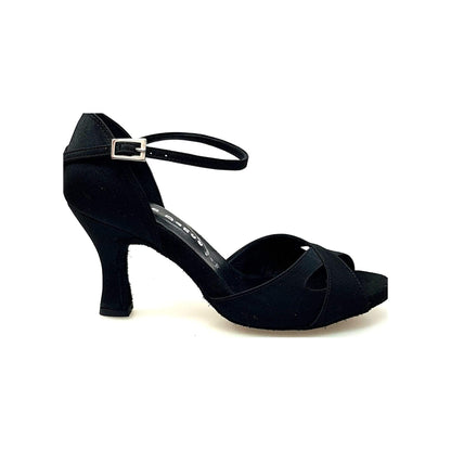 Scarpa da ballo donna Ely QA in raso nero con cinturino singolo e tacco basso a rocchetto, marca Wish Dance Shop.