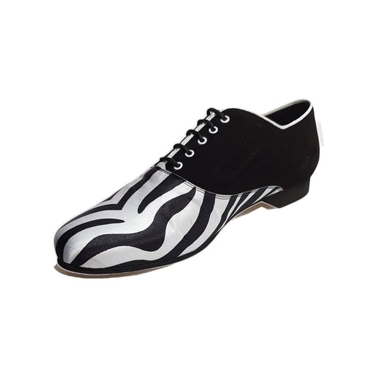 Esteban (MS07) KIMA - Stringata da Uomo chiusura Mod. Oxford in Camoscio Nero e Raso seta Zebrato Ricamo, vista frontale