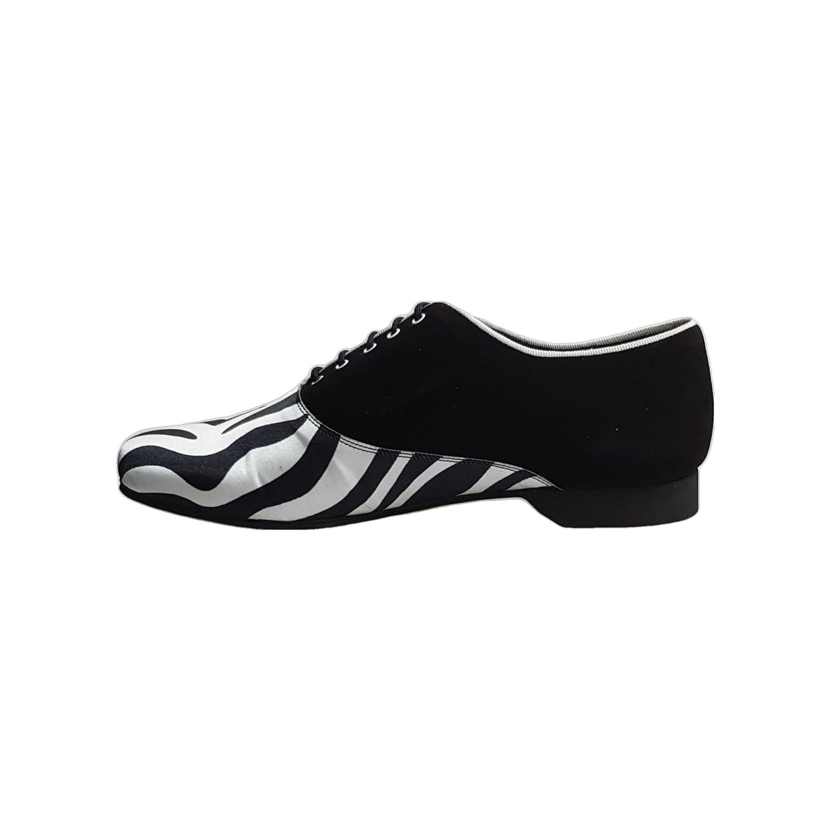 Esteban (MS07) KIMA - Stringata da Uomo chiusura Mod. Oxford in Camoscio Nero e Raso seta Zebrato Ricamo, dettaglio tacco
