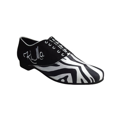 Scarpa da uomo Esteban MS07 KIMA, stringata Oxford in camoscio nero e raso seta bianco con ricamo zebrato, forma tonda