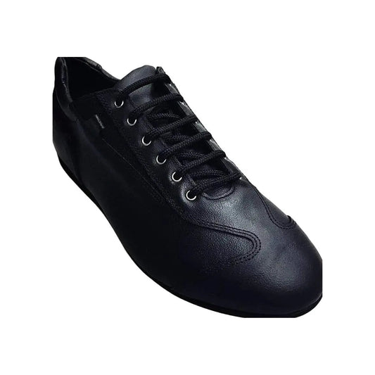 Scarpa sneaker in pelle nera Bayamo Ivan di Wish Dance Shop con suola microlight, design comodo ed elegante
