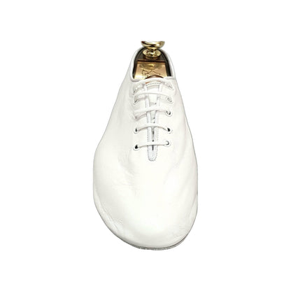 Scarpa jazz bianca Cahetel White J04 in pelle morbida, comfort e stile, perfetta per danza e performance.