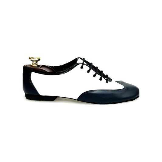 Scarpe da jazz EL MAMBO Wish Dance Shop in pelle blu notte e bianca, ideali per allenamento e performance di danza jazz.