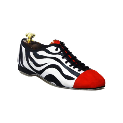 Scarpa Jazz unisex in Pelle Nera Savana Wish Dance, vista frontale