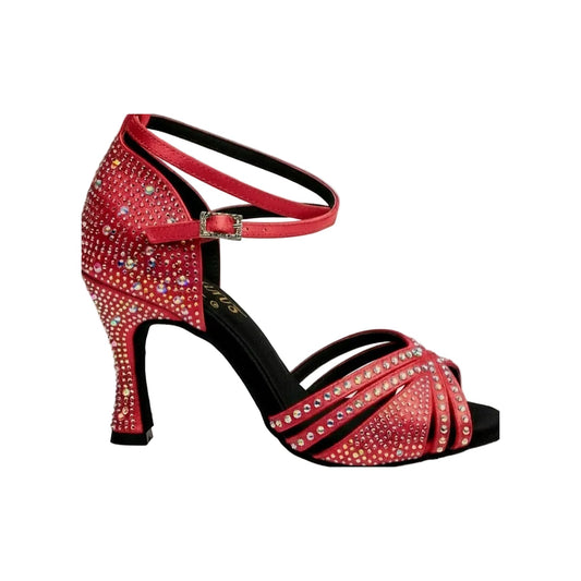 Scarpa da ballo donna LULY Dreams Red in raso rosso con cinturino incrociato, strass e tacco a rocchetto.