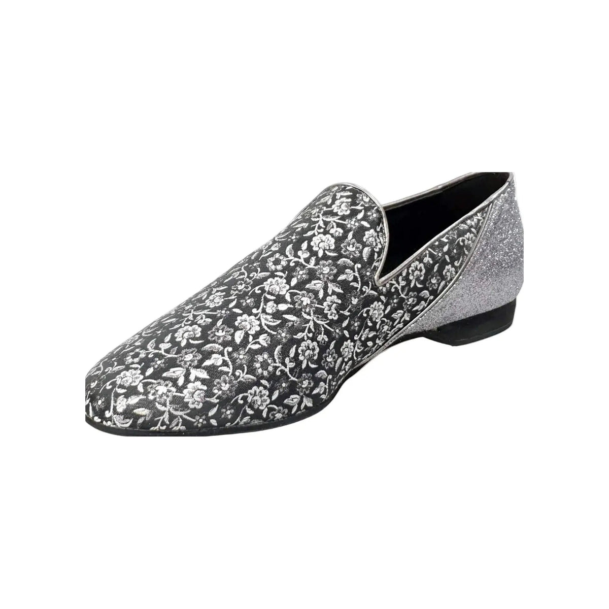 Scarpa da uomo Serse (800B) in tessuto veneziano grigio con tallone in glitter carbon, mocassino elegante e moderno.