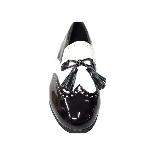 Scarpa da uomo Morgan Wish Dance Shop in vernice nera e pelle bianca, mocassino elegante con dettagli in pelle lucida.
