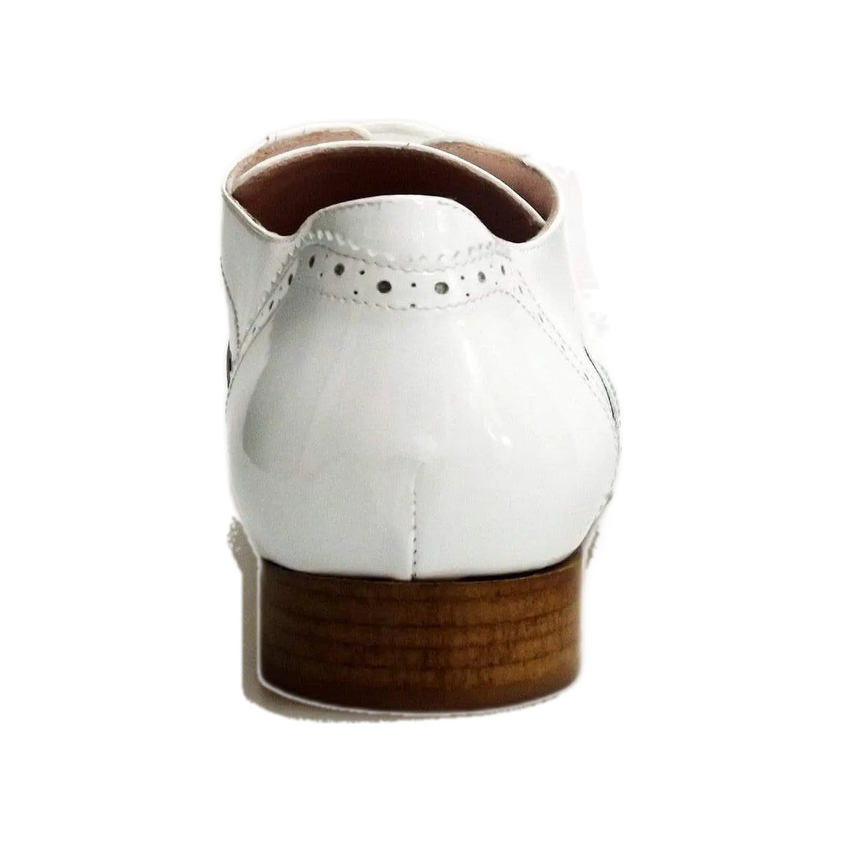 Stringata Coda di Rondine Mod. Oxford Brogue Scarpa in Vernice Bianca Forma Tonda Adone Wish Dance, dettaglio tacco
