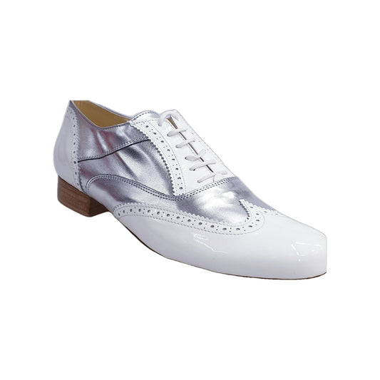 Stringata Coda di Rondine Mod. Oxford Brogue Scarpa in Vernice Bianca e Pelle Argento Forma Tonda Adone, vista laterale