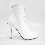 Carica immagine nella Galleria, ALEXIS White Angel (Art. 132) - Mezzo Stivaletto con Zip in Pelle Bianca Tacco a Spillo in Alluminio Laminato Argento
