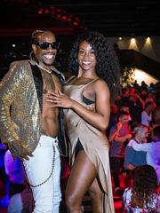 Load image into Gallery viewer, Ataca Suprema Vortice (FCE) - Sneaker Ecopelle Totale Bianca materiale Vegan confort Light Flex Suola Nera in Gommina e Resina Tecnica Cerchi Bianchi
