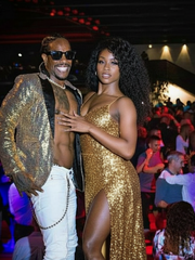 Load image into Gallery viewer, Ataca Suprema Vortice (FCE) - Sneaker Ecopelle Totale Bianca materiale Vegan confort Light Flex Suola Nera in Gommina e Resina Tecnica Cerchi Bianchi
