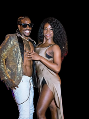 Load image into Gallery viewer, Ataca Suprema Vortice (FCE) - Sneaker Ecopelle Totale Bianca materiale Vegan confort Light Flex Suola Nera in Gommina e Resina Tecnica Cerchi Bianchi
