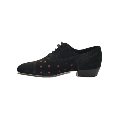 Scarpa da uomo Vasco in camoscio nero con pois rossi, elegante e versatile, marca Movida by WISH DANCE.