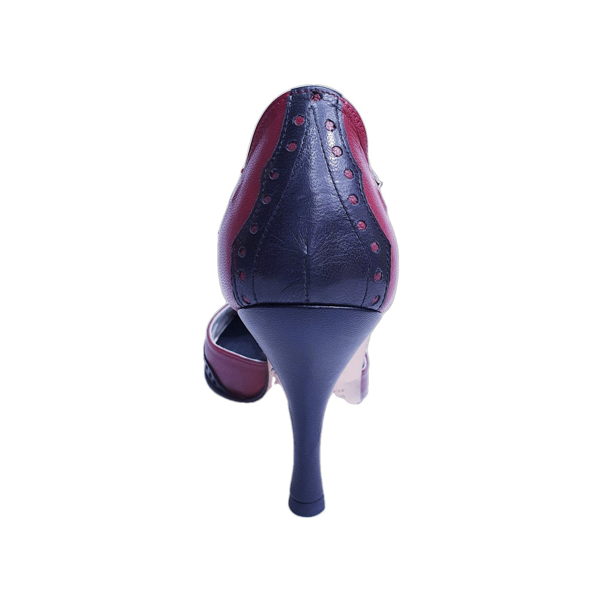 Scarpa donna Odette TS53 V Wishdance in pelle bordò e nera, chiusa con suola antiscivolo, elegante e comoda.