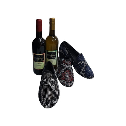 Mocassino uomo Viper Black (800PJ) in camoscio nero con dettagli Swarovski bianchi e neri, suola in Mini Microlight.
